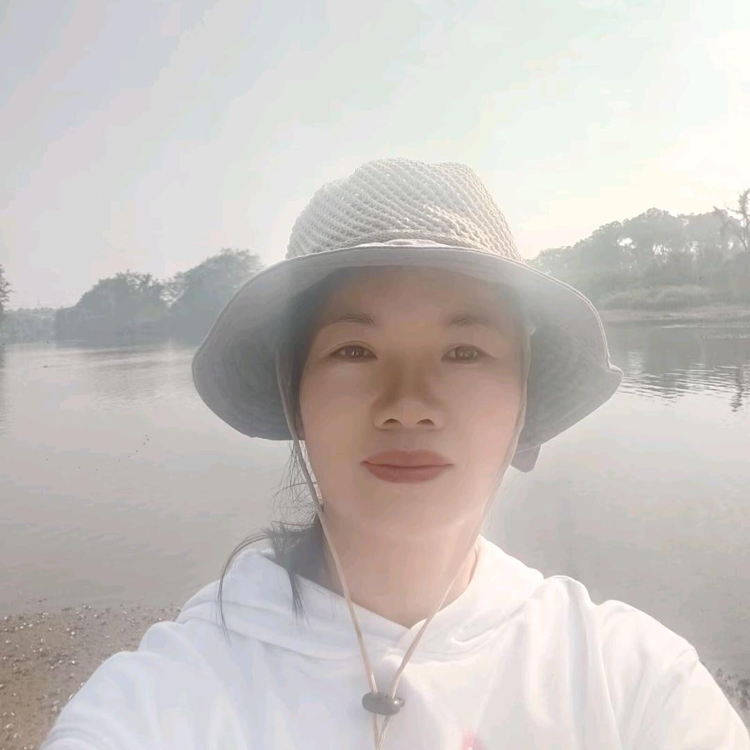 水中鱼