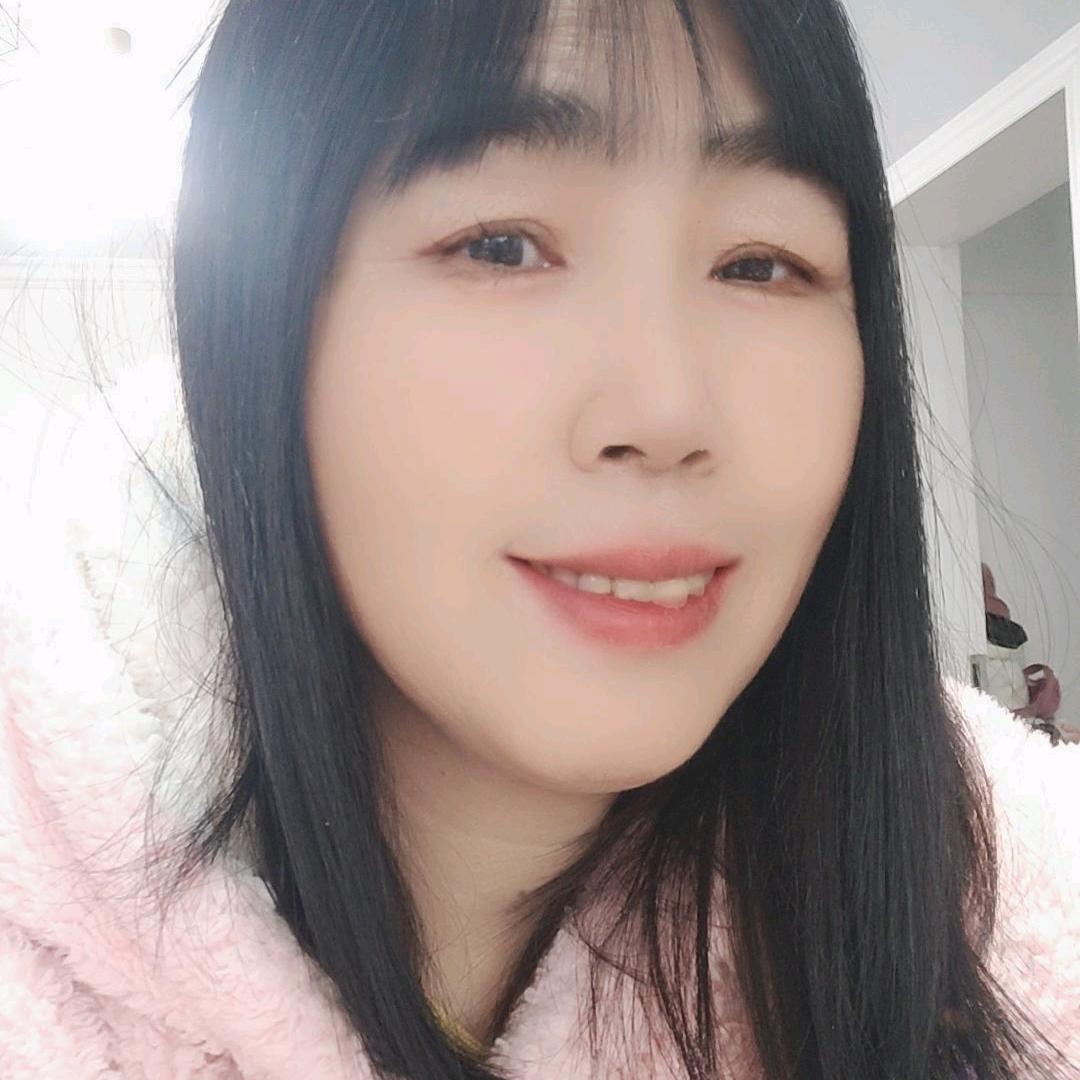 英子*
