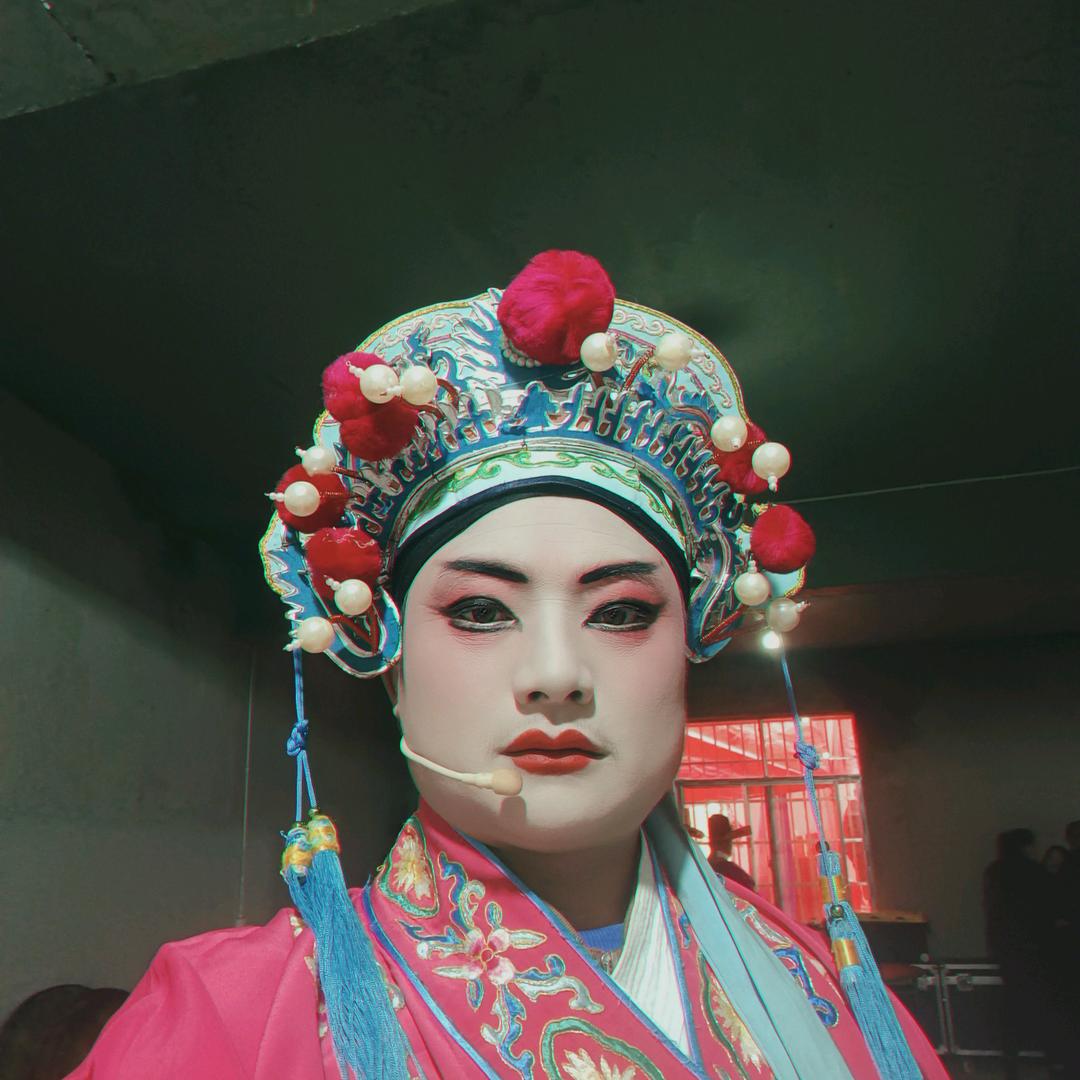 石婆(岳阳非物质文化传承人）