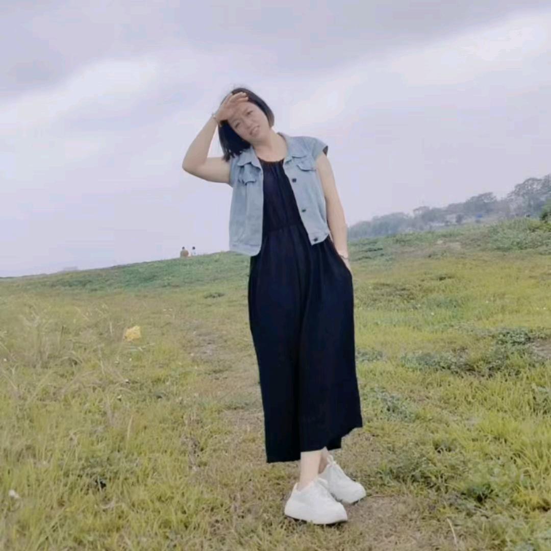 群群