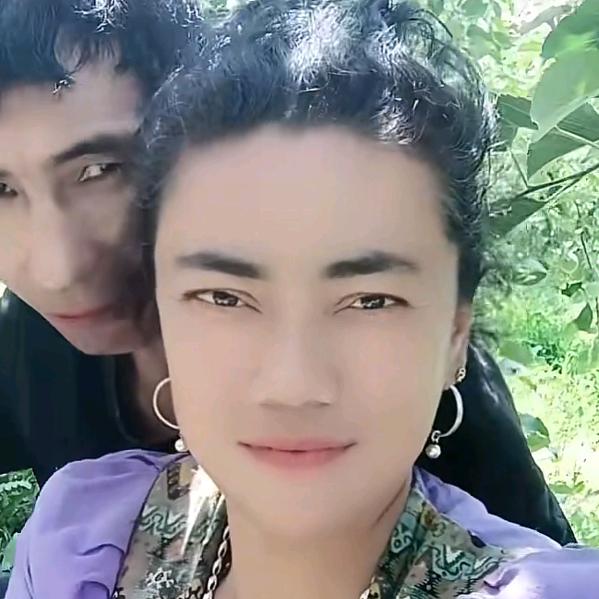 努尔加马力，托合提