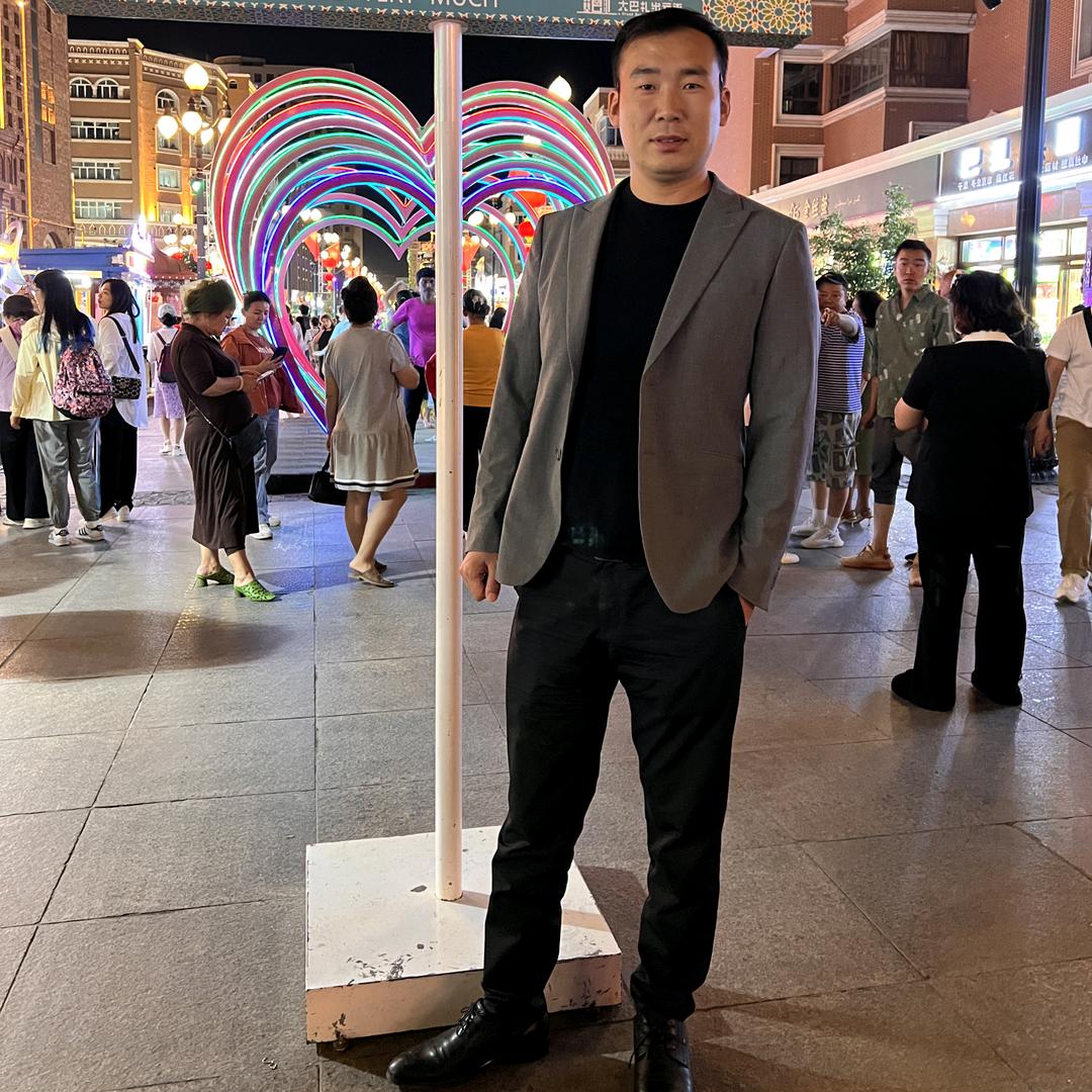 巴铁小飞星光村