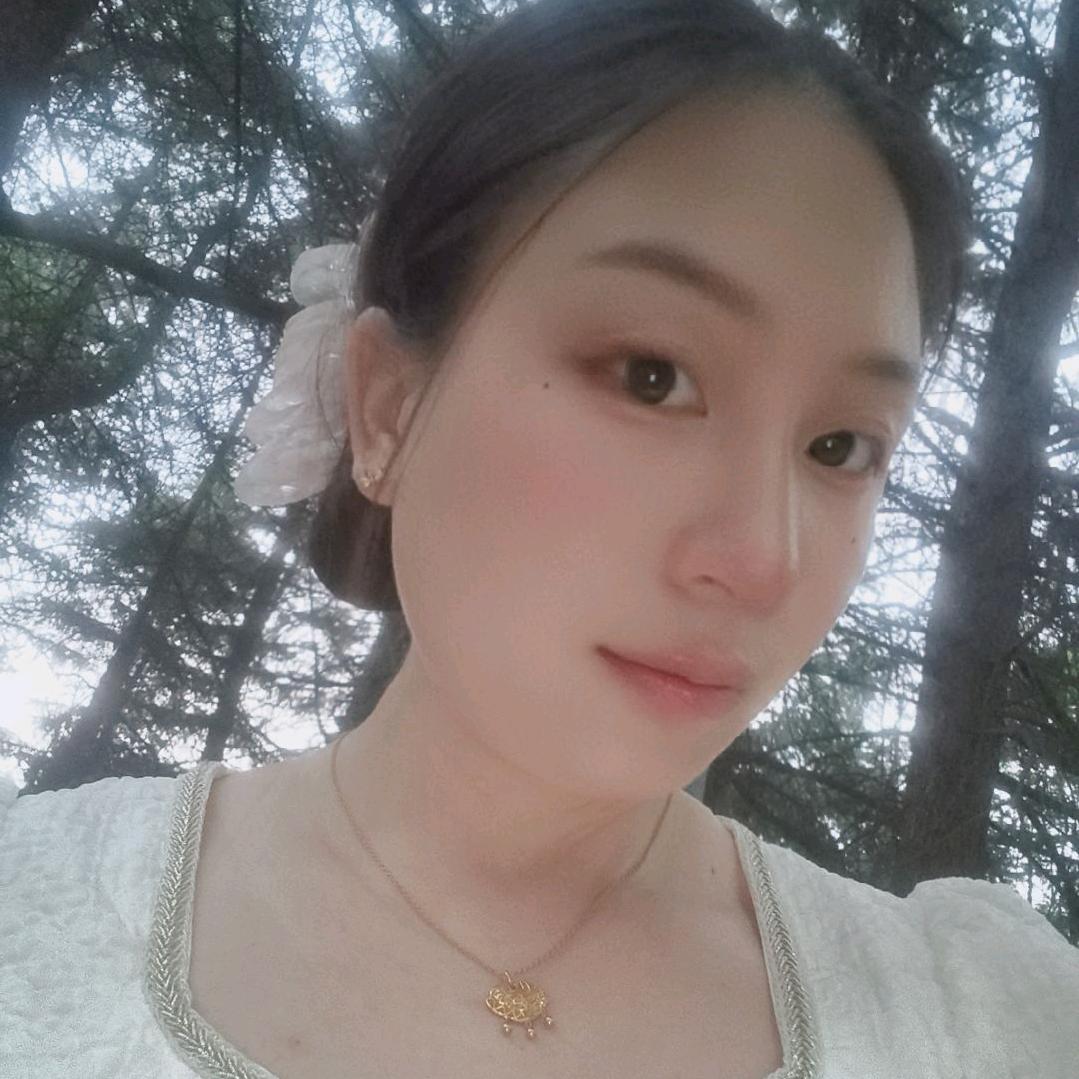 YAN如玉