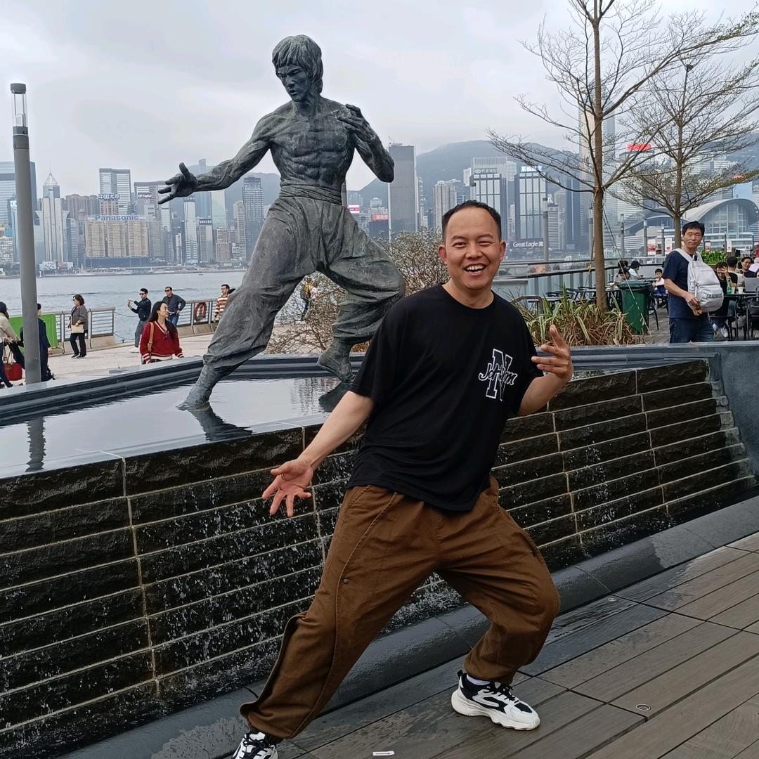 尼古拉斯 刘二