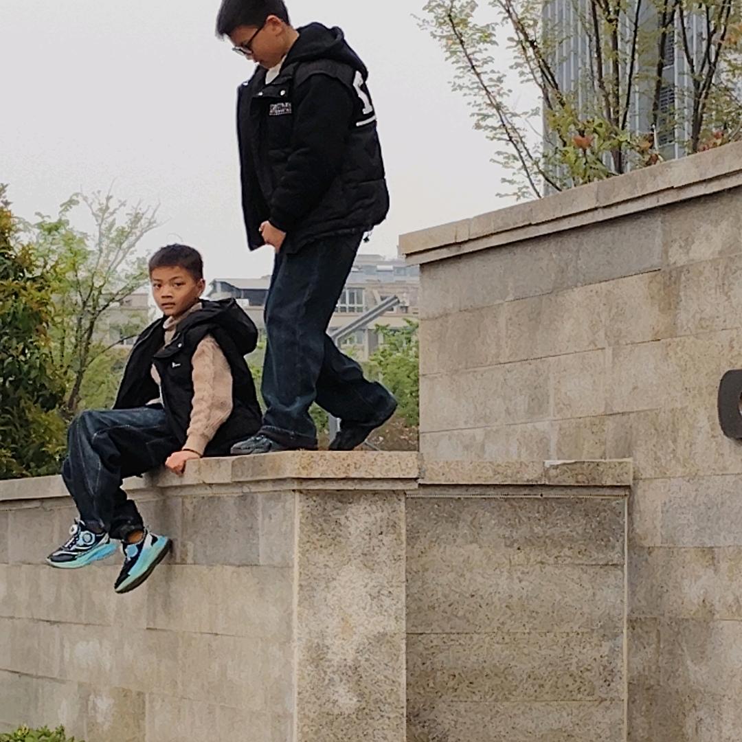 一步一个脚印