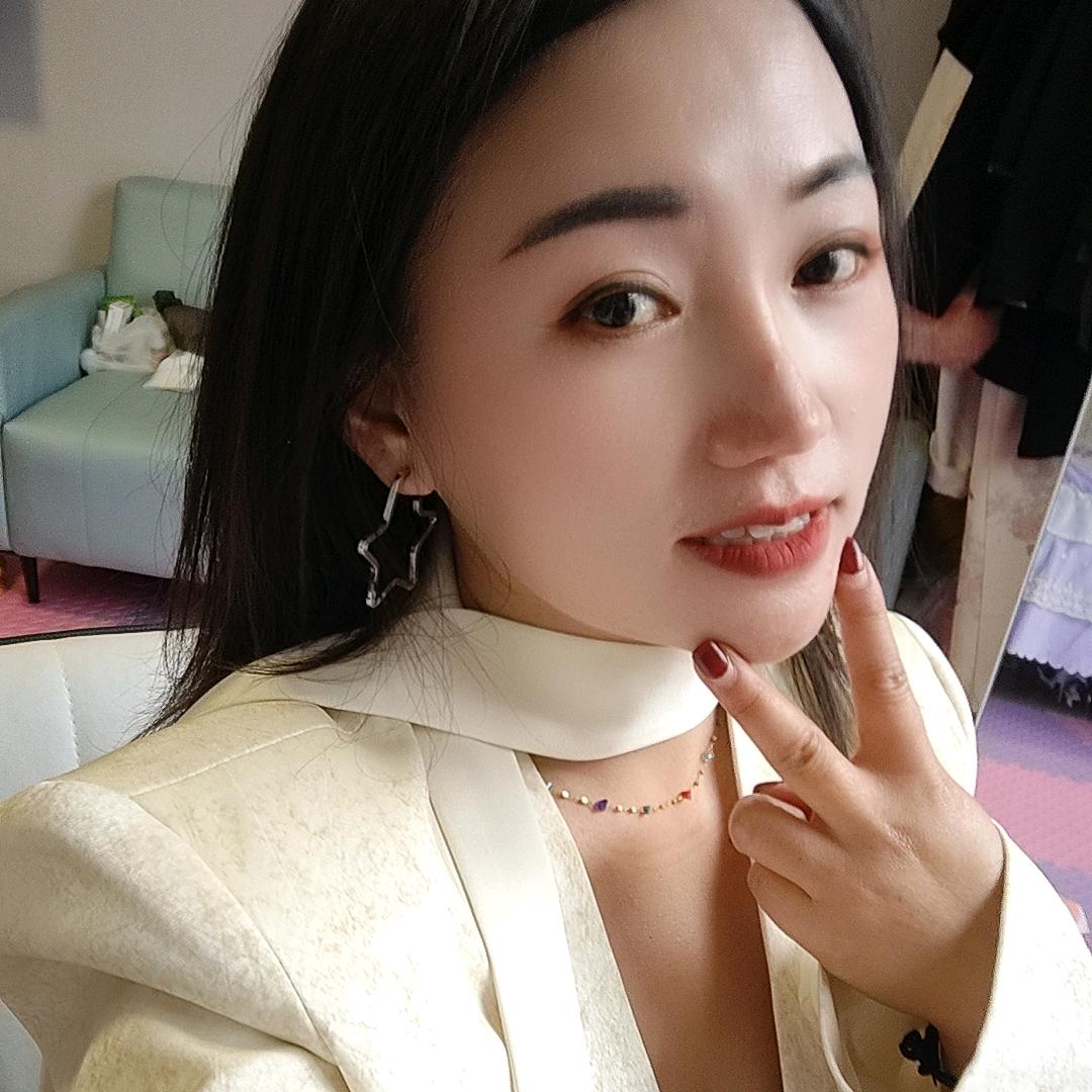 杨芬
