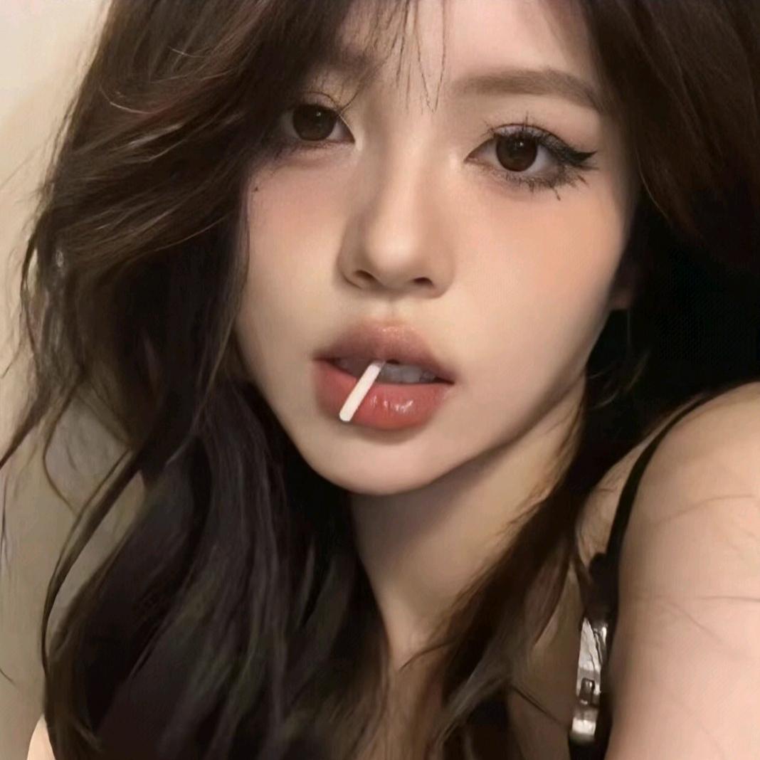 是秋妍吖