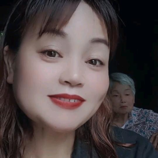 快乐姐姐