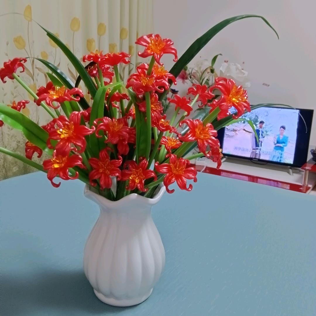 轩尼斯门窗开阳店：陈丹