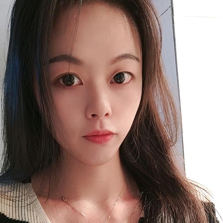 鲜眼小笼包