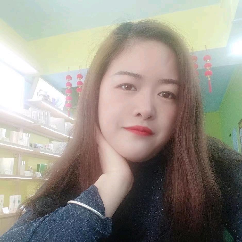 轻素栖花里(火车站店)