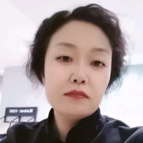 莫云