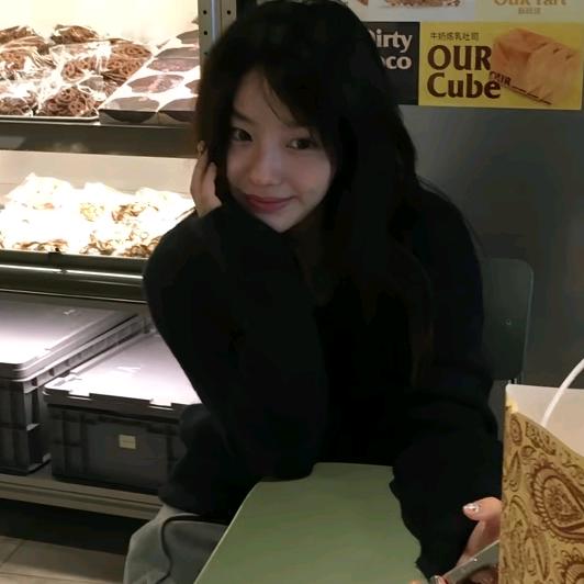 再睡會..