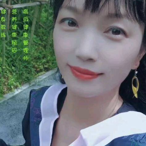 依依美人团 素伈