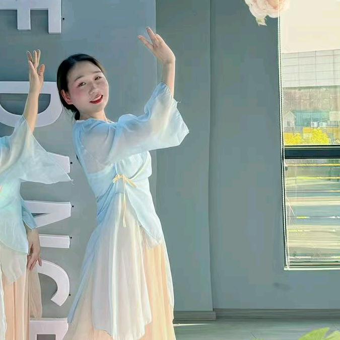 护士小陈❤️（陪彭班长创业）