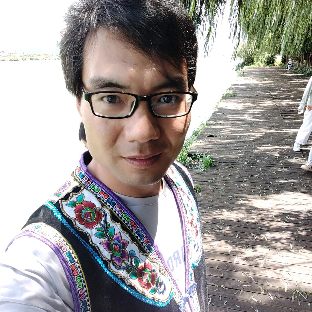 执笔画流年