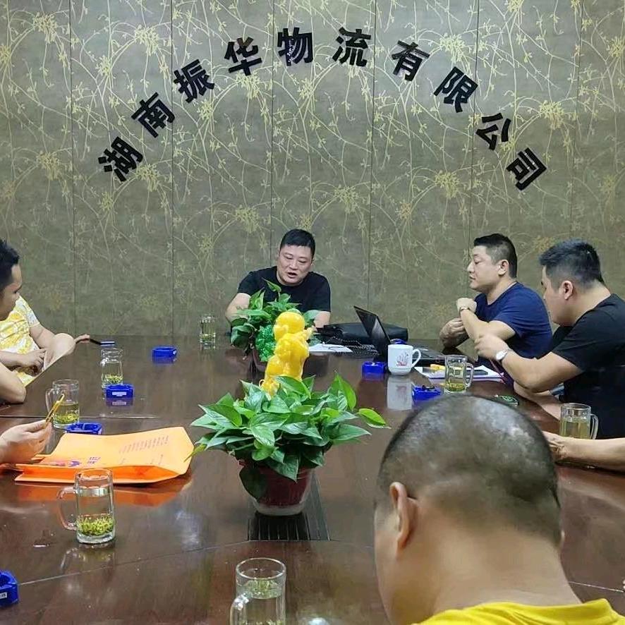 刘有柴 振华物流渣土工程机械