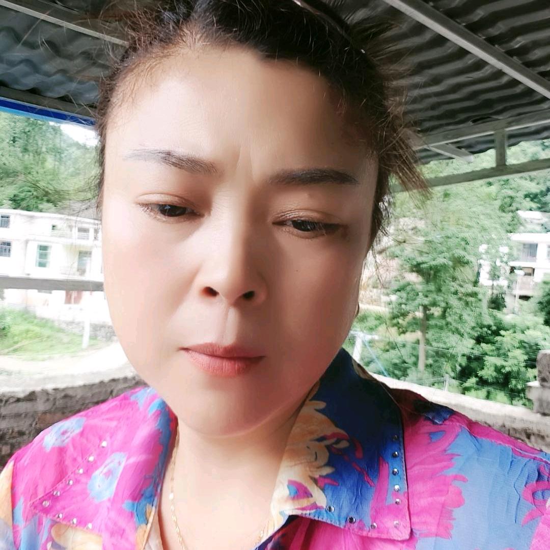 张小红