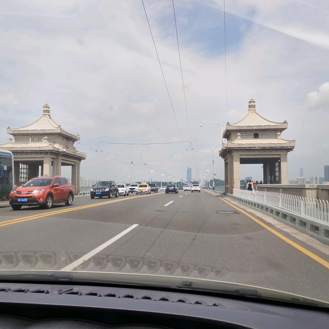 跑工地的徐耂大