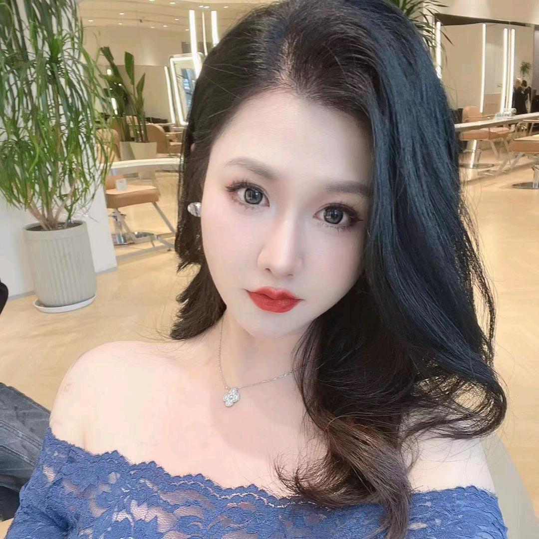 车圈杨和萦@抖音