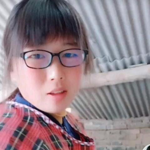 小草坚强吧（寻找丢失老宅养殖场）