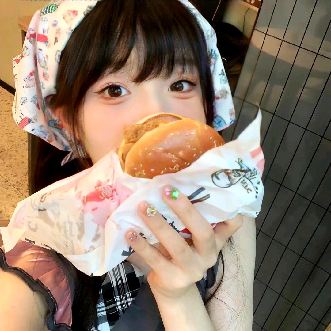 困成汉堡包🐷