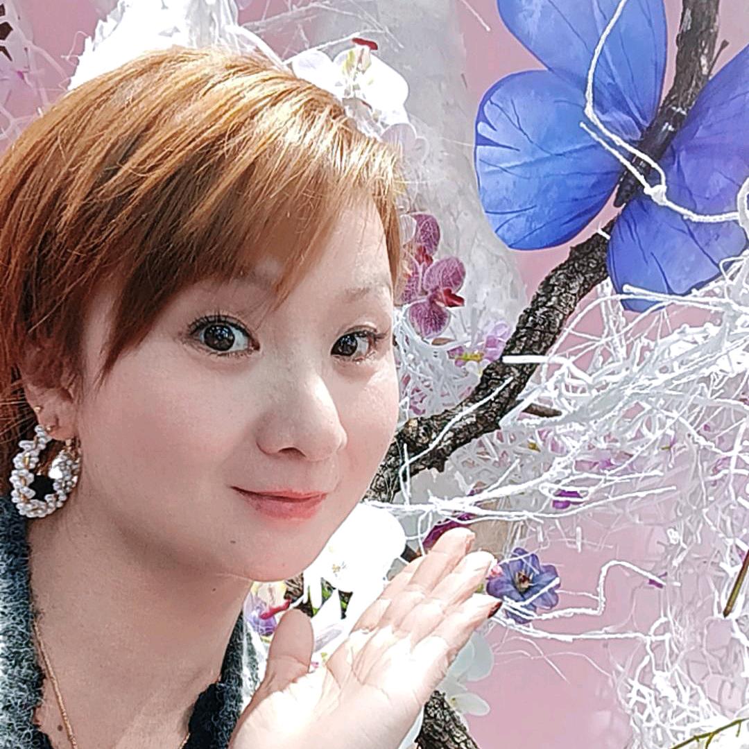 "۵Yan'_花姐｀ ♡*