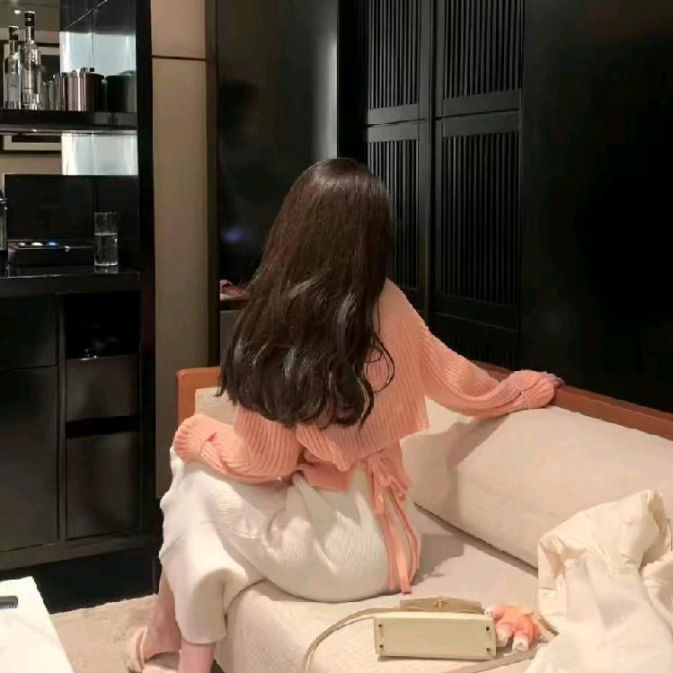 筱七.