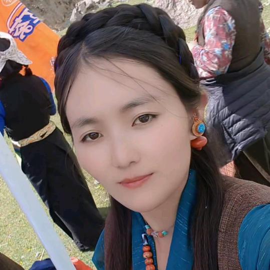 ལྷགས་🍀བསམ། 🍀བུ་མོ་