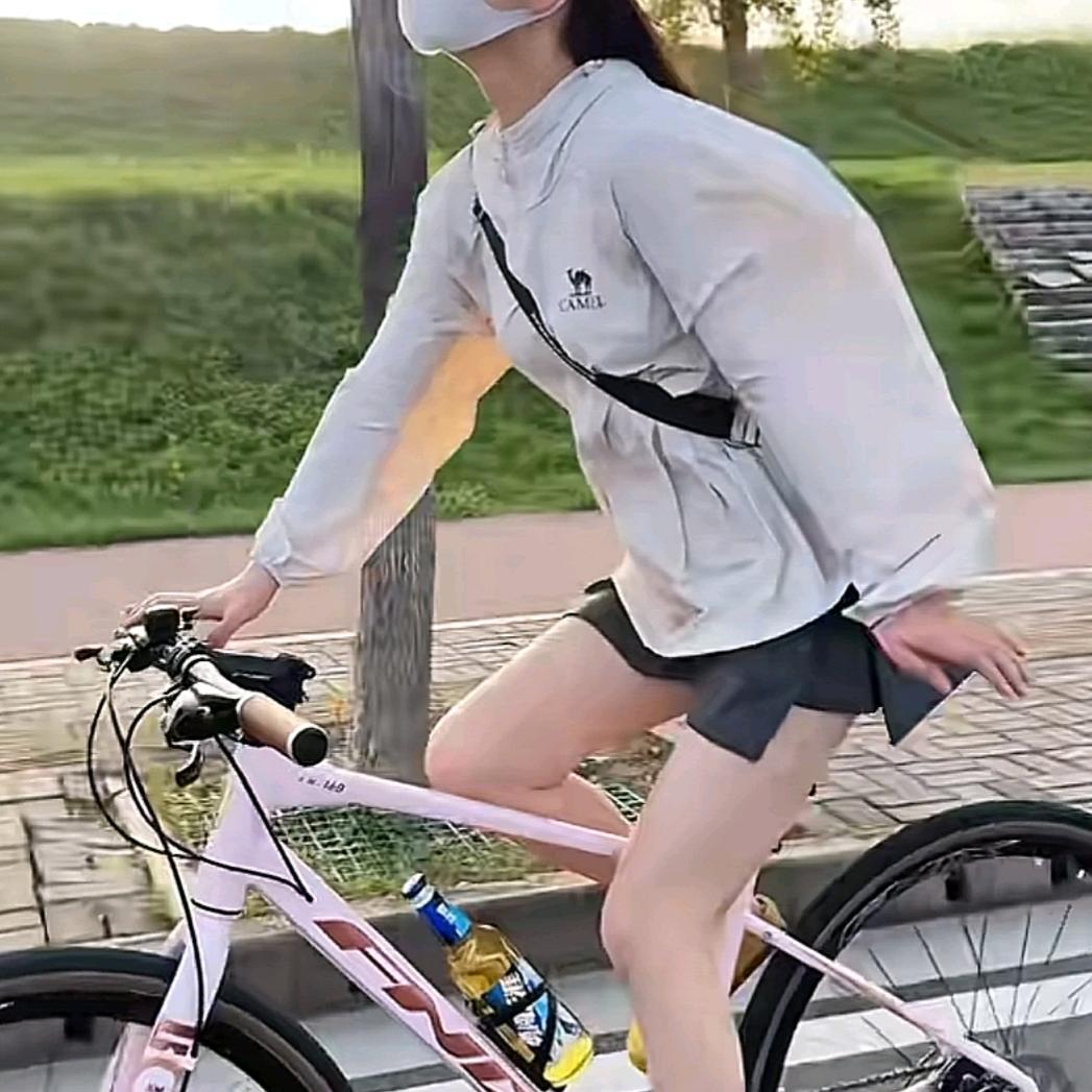 亿浠 服饰工厂