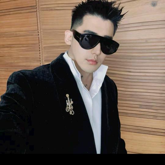 杨圣坤~直播甄选