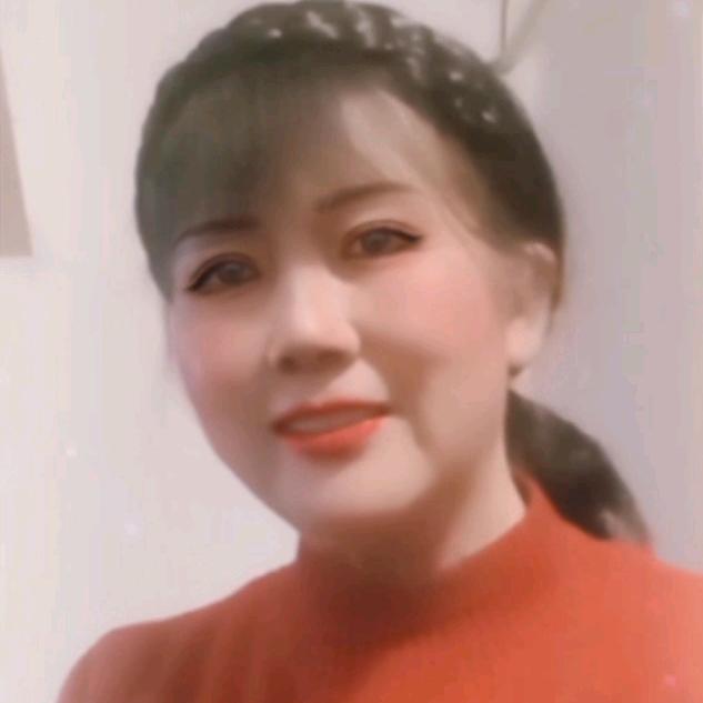贺从芹，