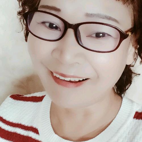 用户2262480345509，明月