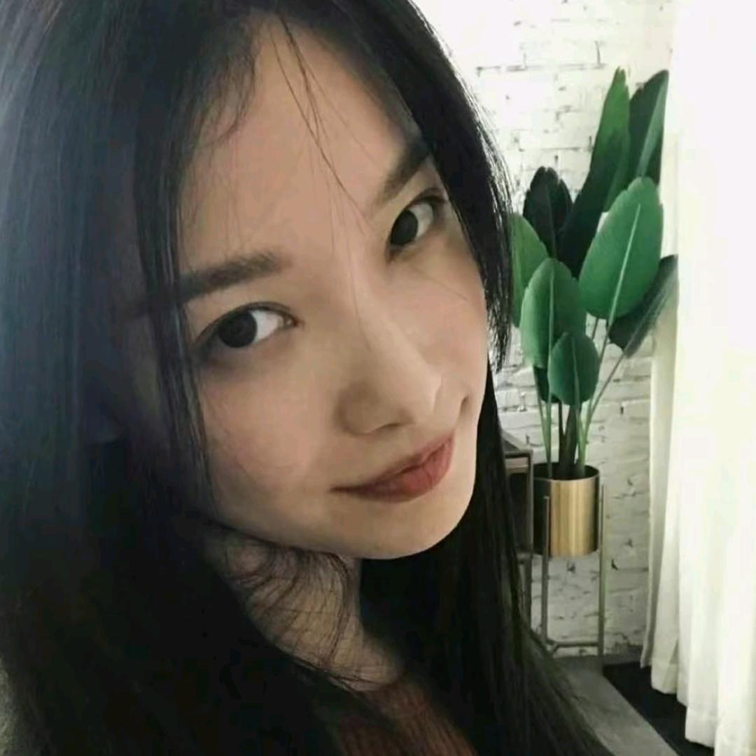 依柠辣香阁冷吃