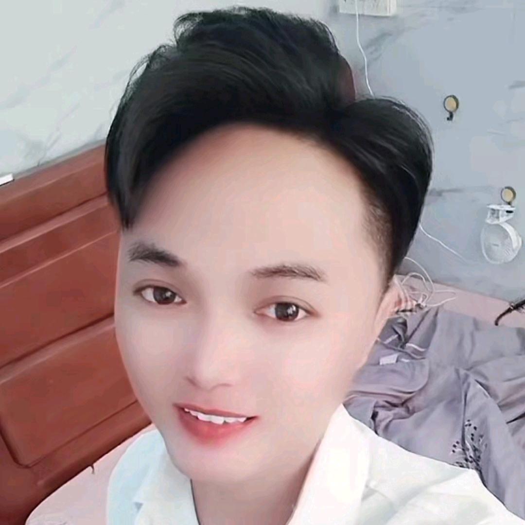 梁✔先生