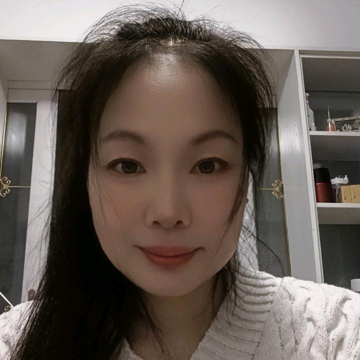 黑玫瑰（晚7点37分)