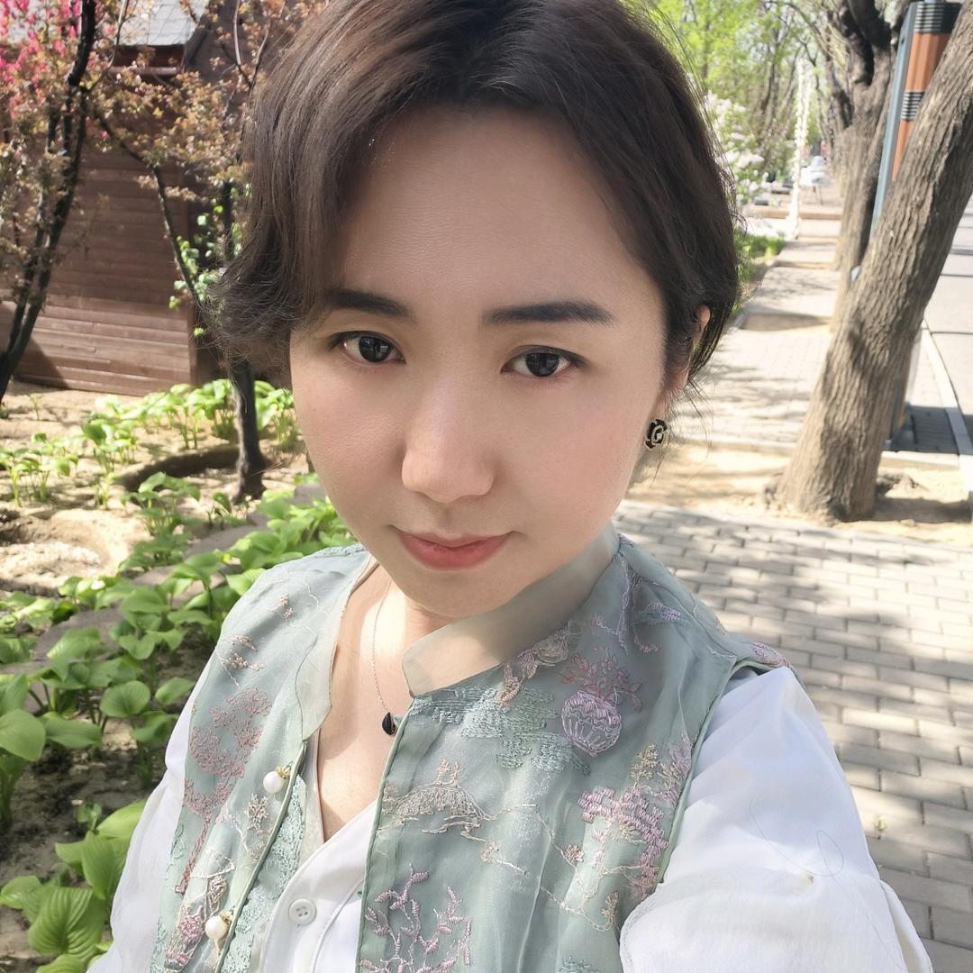 轻颜穿戴甲首播fu li