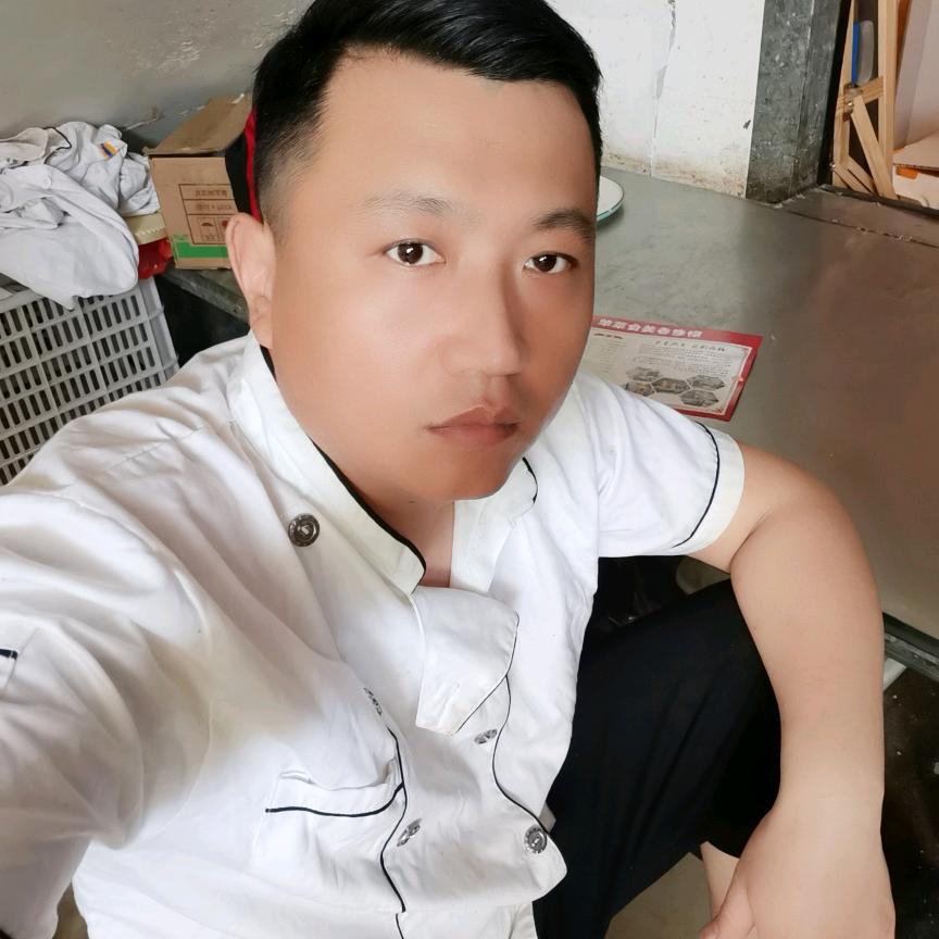 城西小院涮烤广场