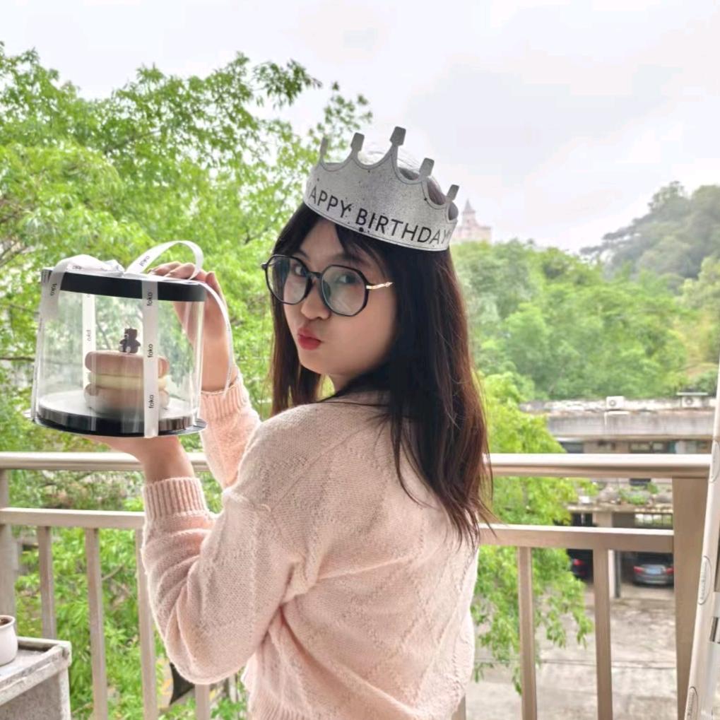 小圆超爱吃汤圆