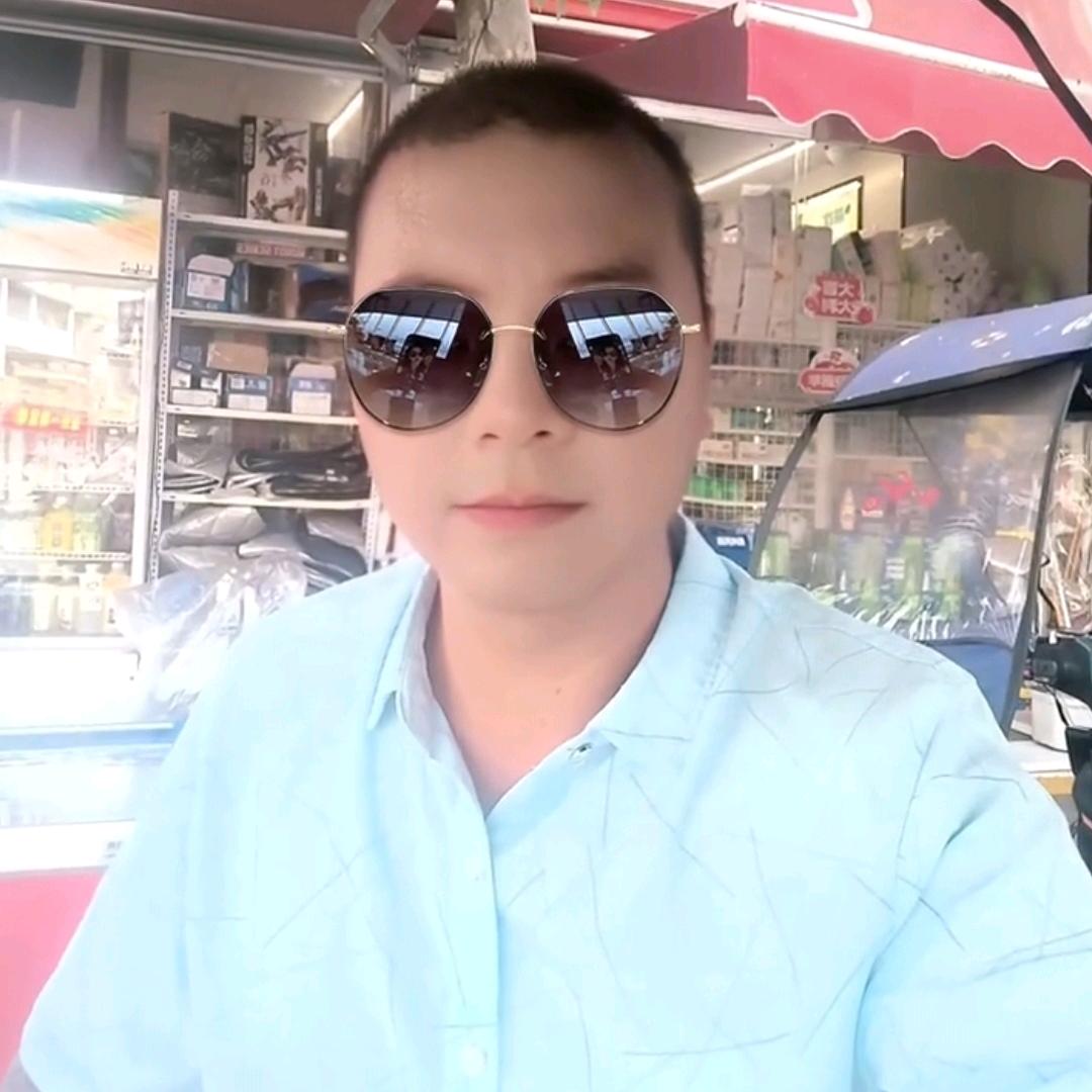 哥不拽(低调做人)