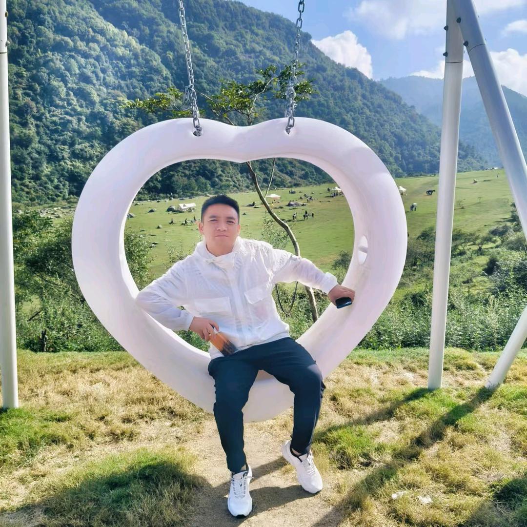 韩某