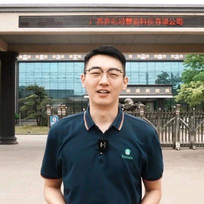 奔啦啦智能穿戴工厂