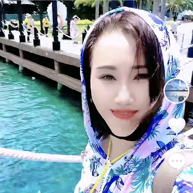 77小主@