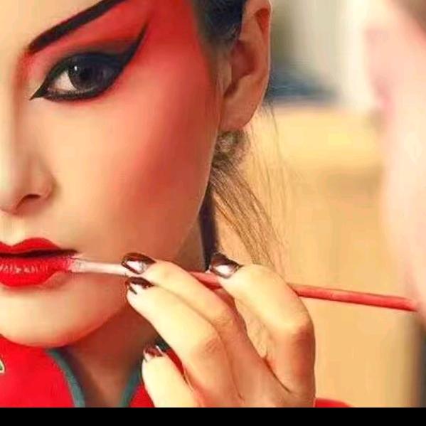 d嗯呐，就要吃饭了没有呀呀呀