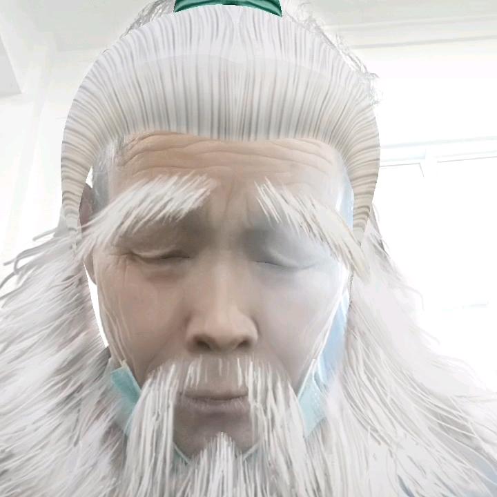 无量天尊。莉莉