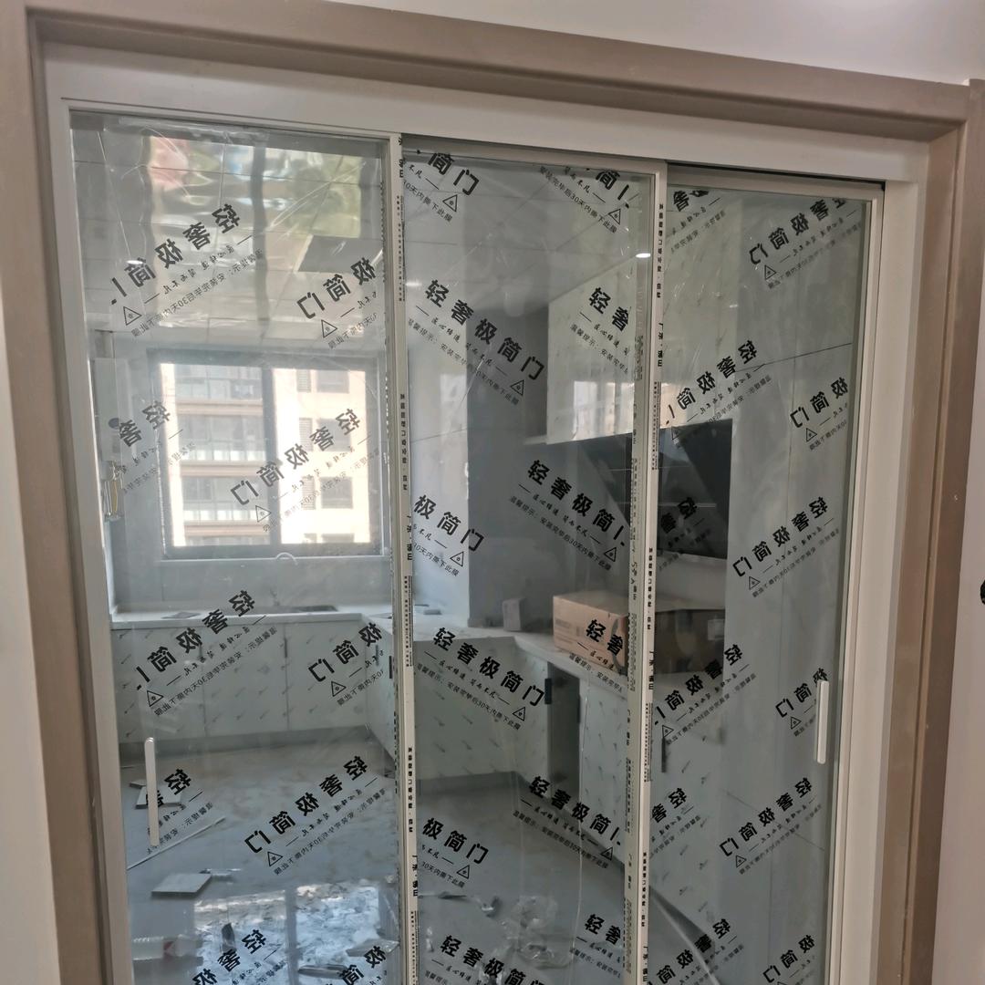 亿诚铝合金门窗淋浴房（工厂价实惠）