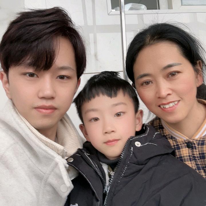 双浮广场板面，西安肉夹馍