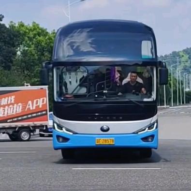 云贵快客大巴专线