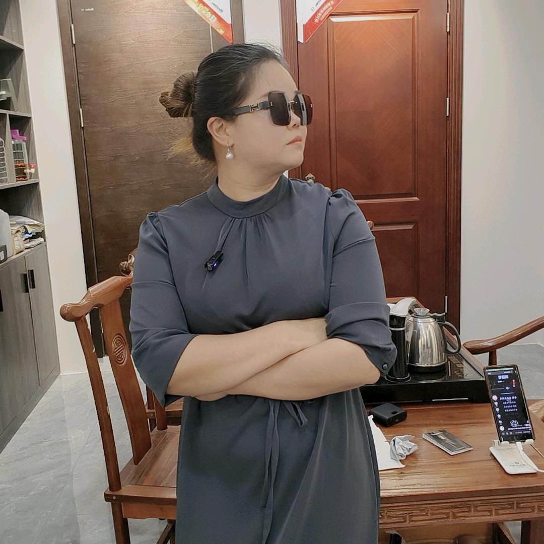 湖北监利美心门唐唐