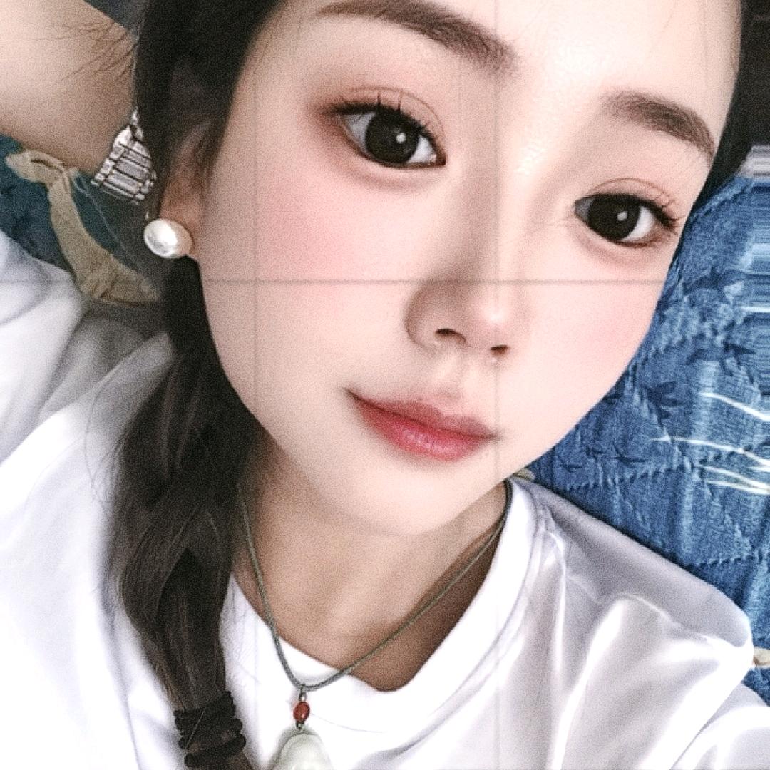 柒月